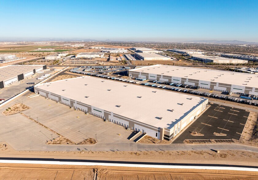 More Photos Of 4660 N Cotton Ln, Goodyear Warehouse For Lease