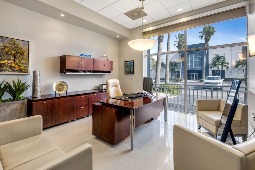 More Photos Of 7620 NW 25th St, Miami Distribution For Lease