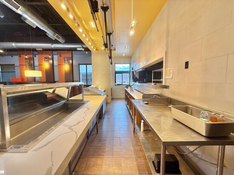 More Photos Of 5031 Montgomery Hwy, Dothan Storefront For Lease