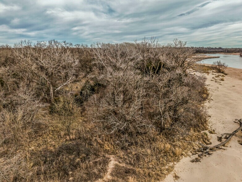 More Photos Of 79+/- Acres on 272nd Rd. Rd @ 41st Rd, Arkansas City Land For Sale