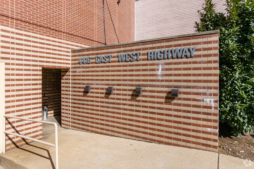 More Photos Of 4416 East-West Hwy, Bethesda Medical For Lease