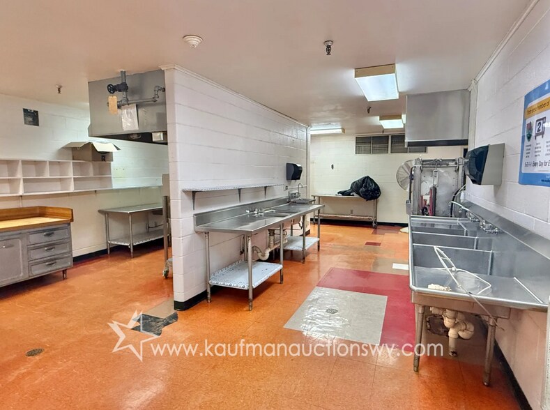 More Photos Of 410 Kennedy St, Elkins Schools For Sale