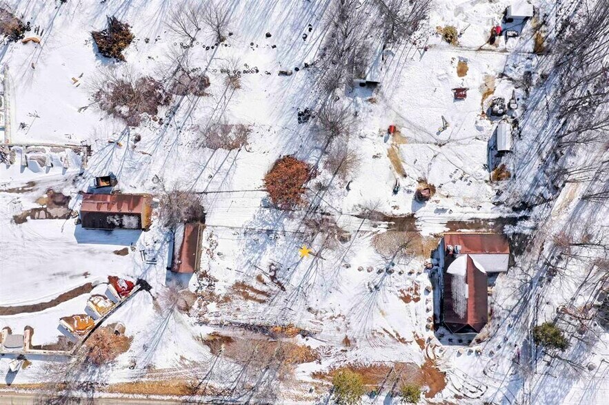 More Photos Of W11375-A W11375-A County Road X Rd, Crivitz Sports And Entertainment For Sale