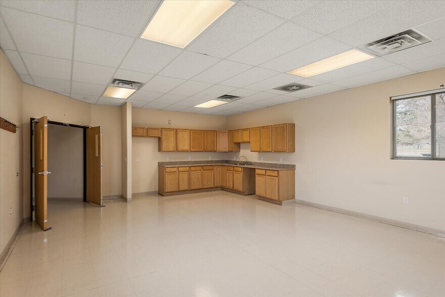 More Photos Of 105 Lehigh Ave, Pueblo Office Residential For Sale