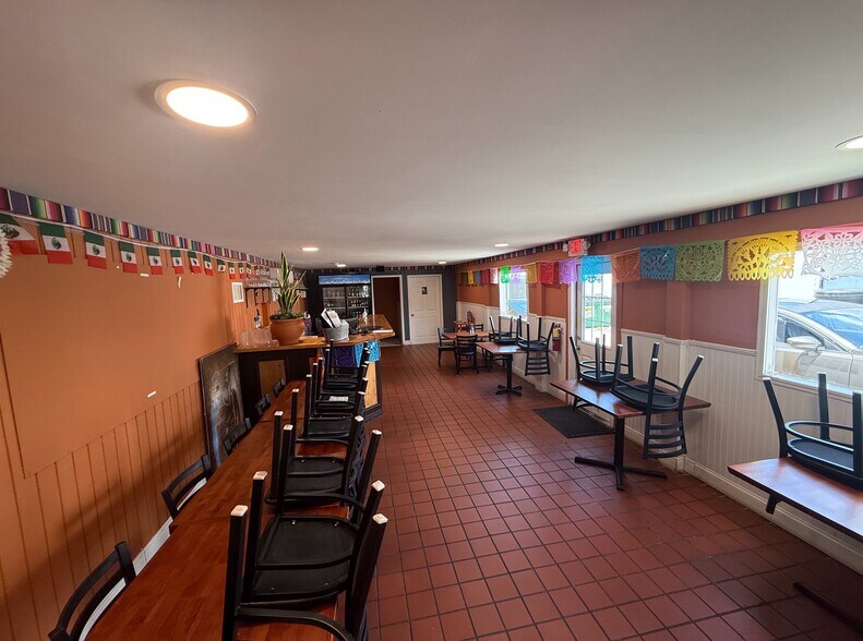 More Photos Of 1500 Bertha St, Key West Restaurant For Lease