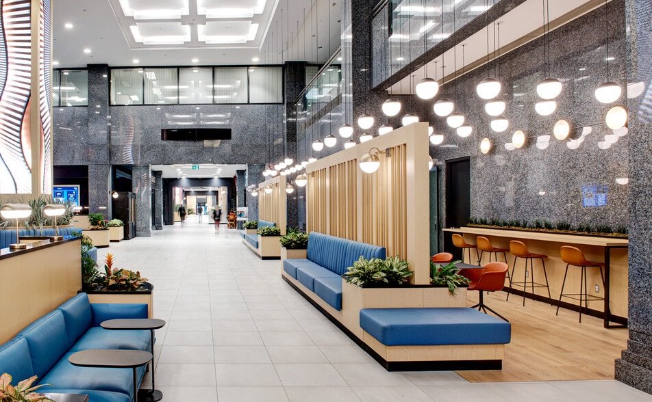 More Photos Of 340 Albert St, Ottawa Unknown For Lease