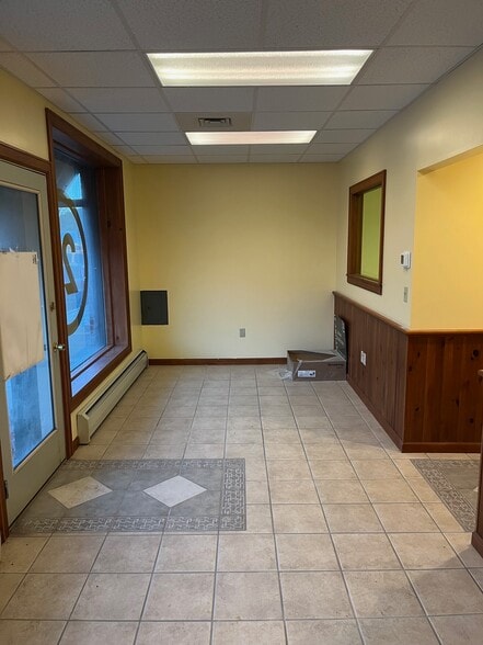 More Photos Of 705-709 Main St, Hallstead Office For Sale