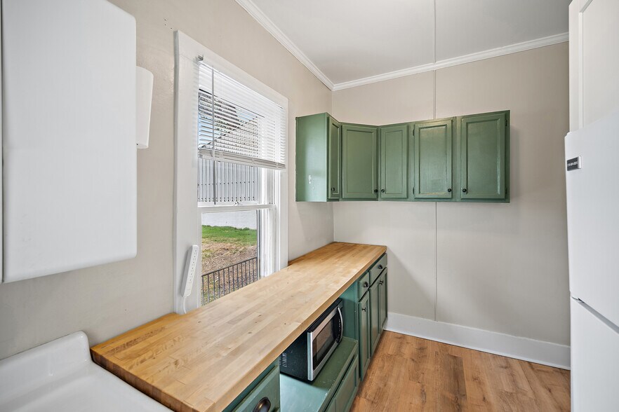 More Photos Of 1224 N Weber St, Colorado Springs Apartments For Sale