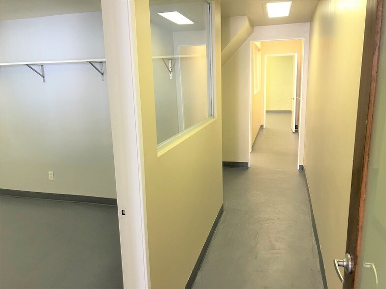 More Photos Of 160-166 W Pico Blvd, Los Angeles Apartments For Sale