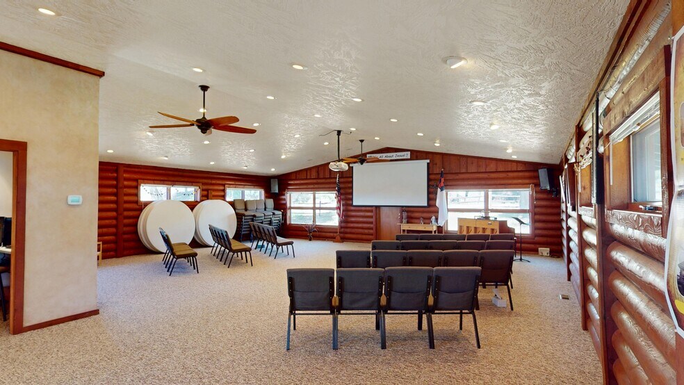 More Photos Of 1430 Riverview Rd, Riverton Office Residential For Sale