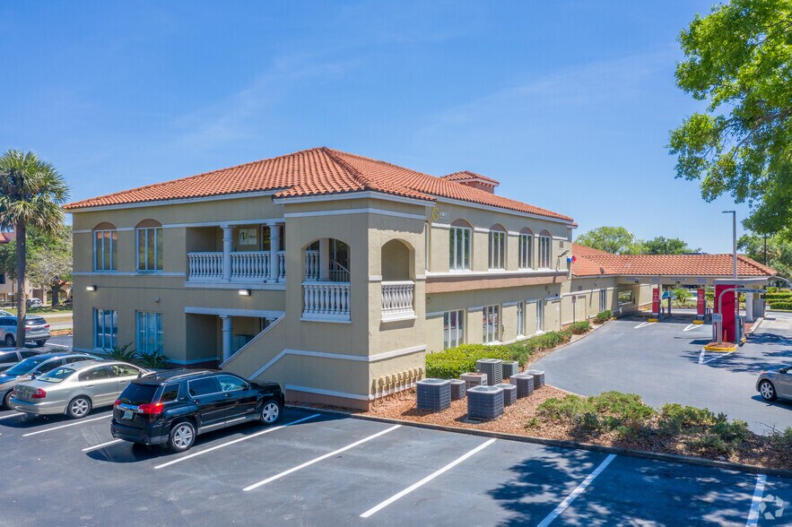 More Photos Of 7506-7524 Dr Phillips Blvd, Orlando Unknown For Lease