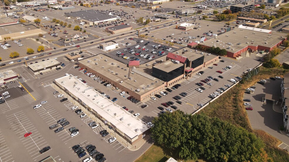 More Photos Of 110 2nd St S, Saint Cloud Unknown For Lease