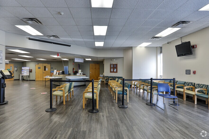 More Photos Of 5715 Uptain Rd, Chattanooga Flex For Sale