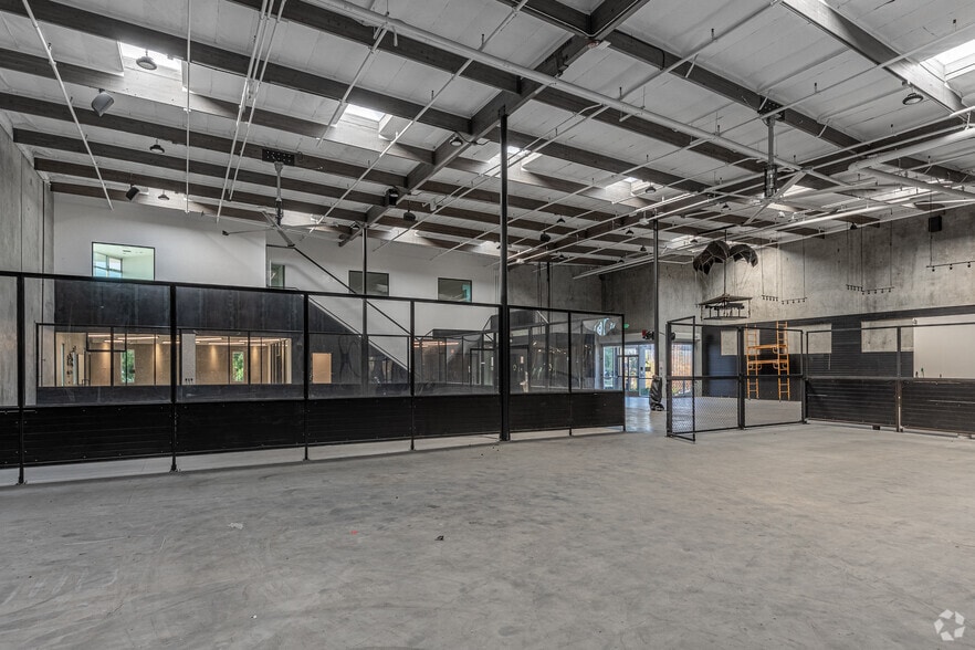 More Photos Of 2937 Norman Strasse Rd, San Marcos Warehouse For Lease