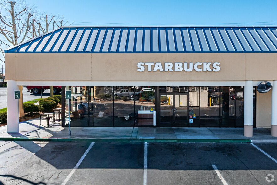 Primary Photo Of 17080 Bear Valley Rd, Victorville Storefront For Sale