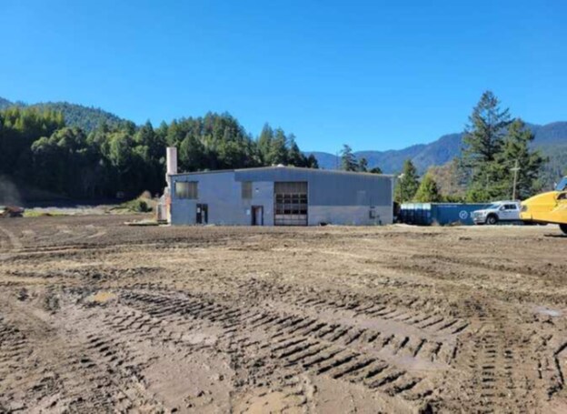 More Photos Of 130 Flower McNeil, Willow Creek Industrial For Lease