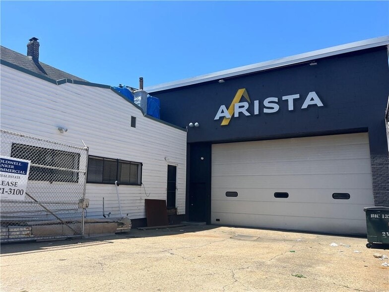 More Photos Of 360 Broadway, Staten Island Warehouse For Sale