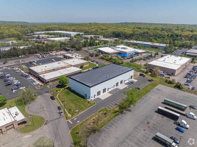 More Photos Of 17 Van Vooren Drive, Oakland, Bergen County, NJ, Oakland Warehouse For Lease