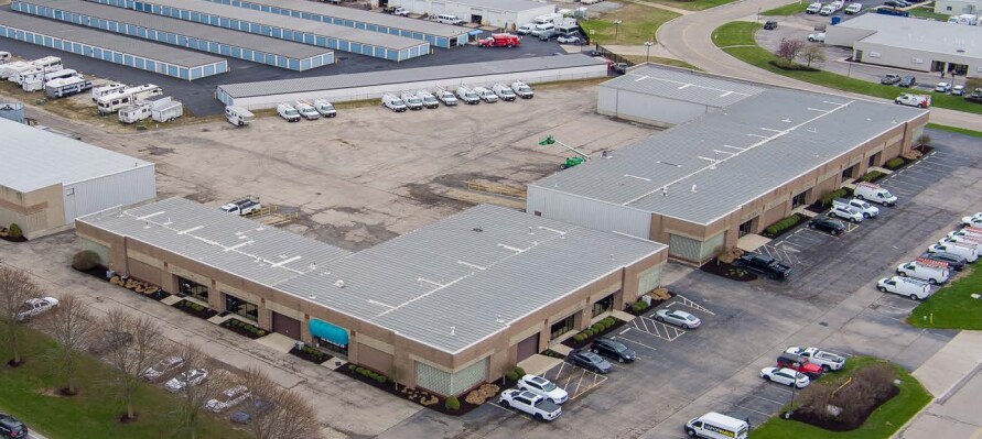 Primary Photo Of 830-838 Distribution Dr, Dayton Warehouse For Lease