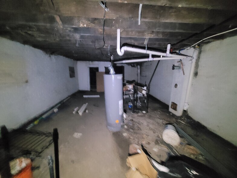 More Photos Of 14907 Livernois Ave, Detroit Flex For Sale