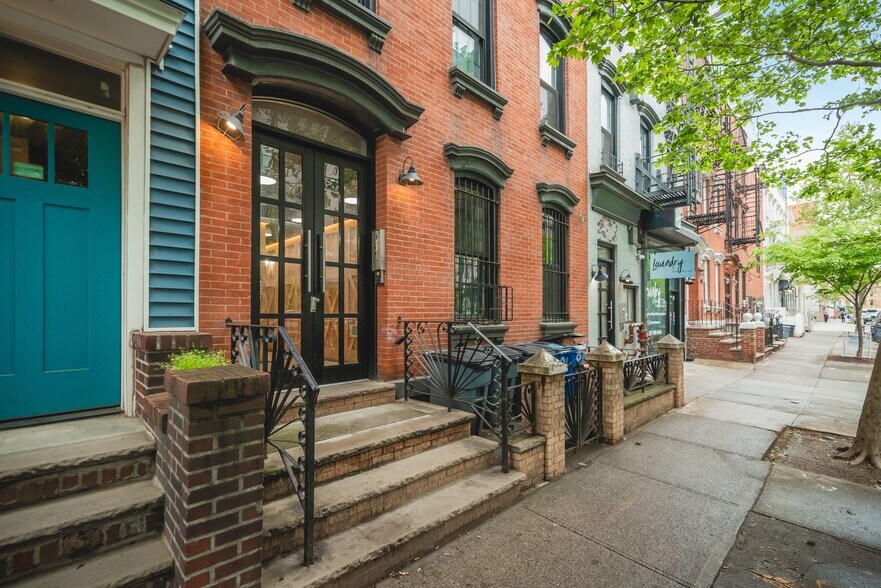 More Photos Of 447-449 Keap St, Brooklyn Apartments For Sale