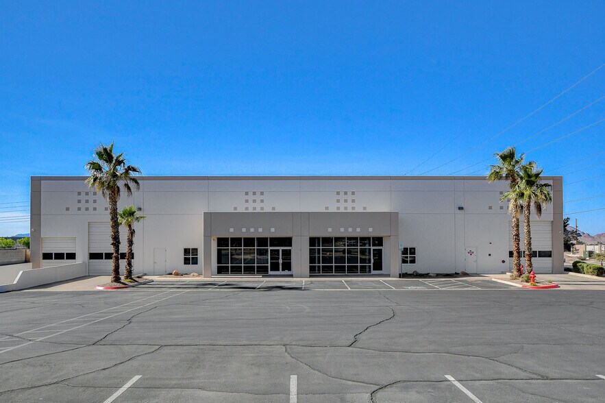 Primary Photo Of 200 Sunpac Ave, Henderson Warehouse For Sale