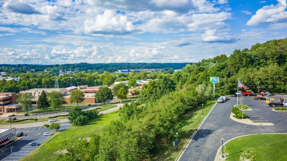 More Photos Of 930 Zane St, Zanesville Land For Sale