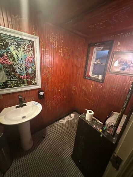 More Photos Of 68 Clinton St, New York Apartments For Lease