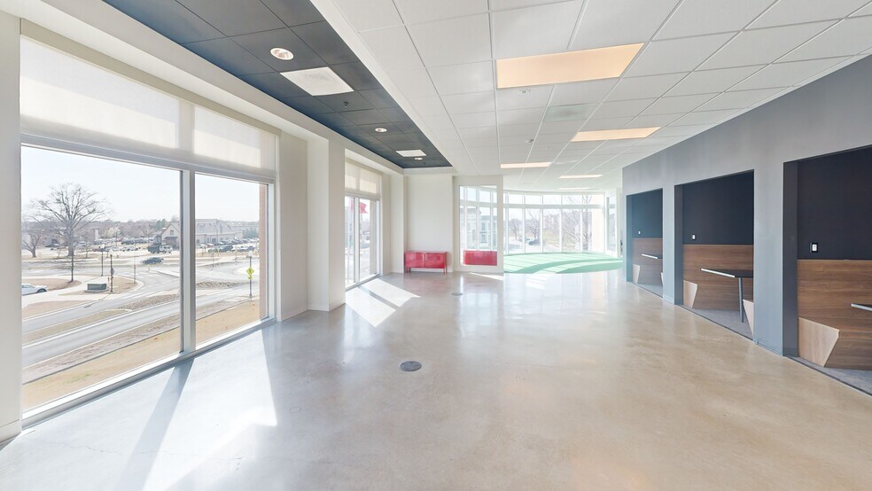 More Photos Of 3701 S Pinnacle Hills Pky, Rogers Bank For Lease