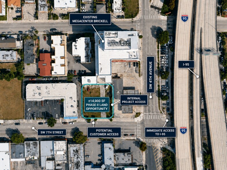 More Photos Of 420 SW 7th St, Miami Land For Lease