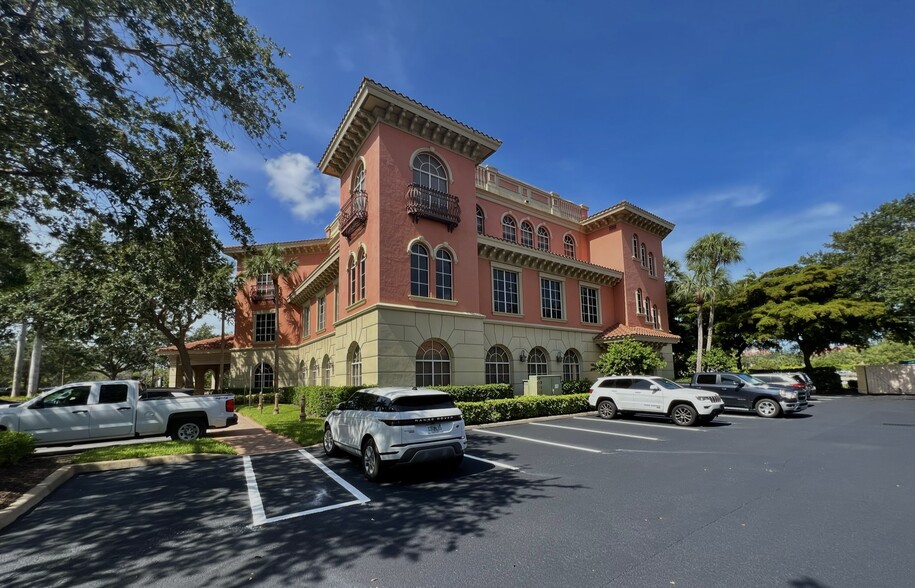 Primary Photo Of 8200 Health Center Blvd, Bonita Springs Unknown For Lease