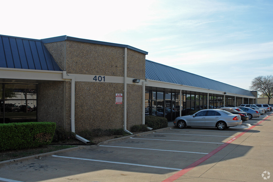 Primary Photo Of 401 S Sherman St, Richardson Showroom For Sale