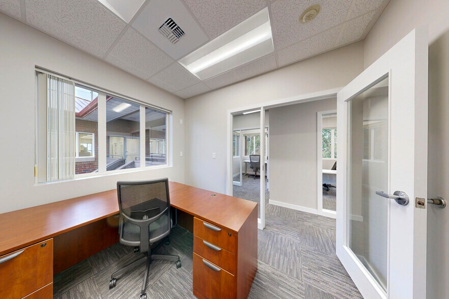 More Photos Of 1770 Barnes Blvd SW, Tumwater Office For Sale