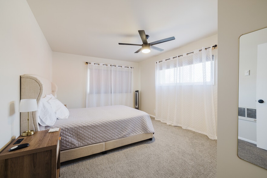 More Photos Of 925 Lamoille Hwy, Lamoille Hotel For Sale