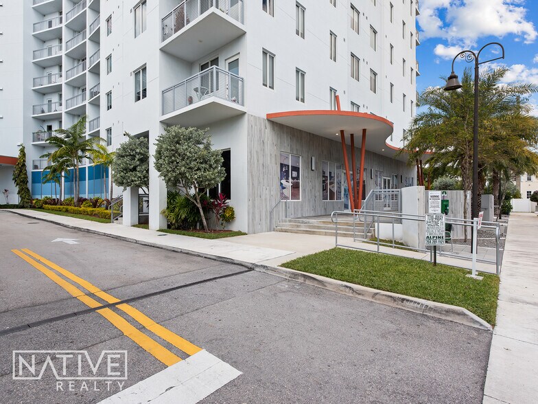 More Photos Of 2500 SW 22nd Ter, Fort Lauderdale Apartments For Lease