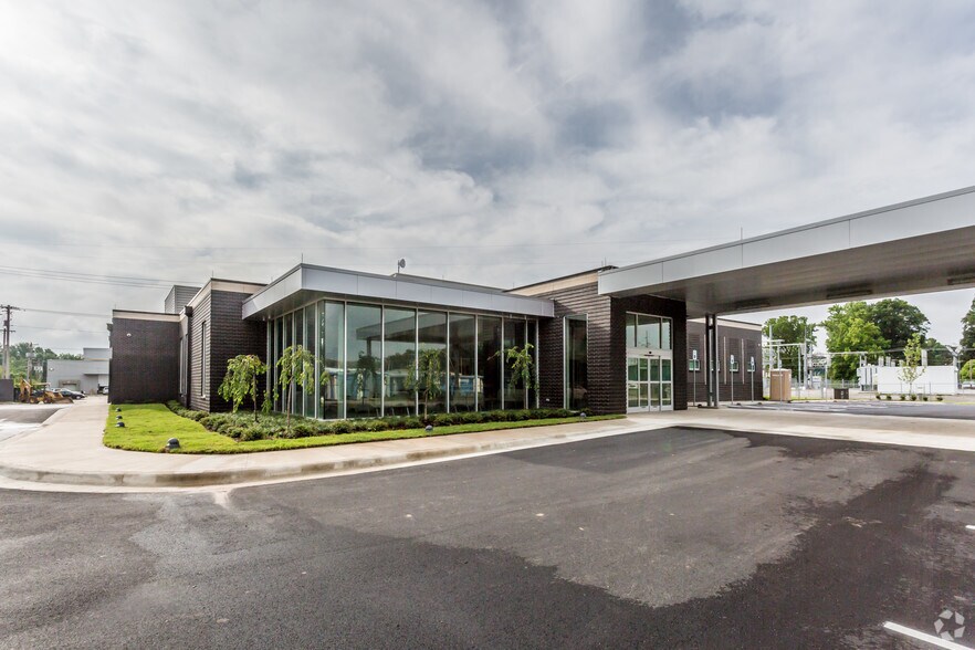 More Photos Of 4331 43rd St, North Little Rock Medical For Sale