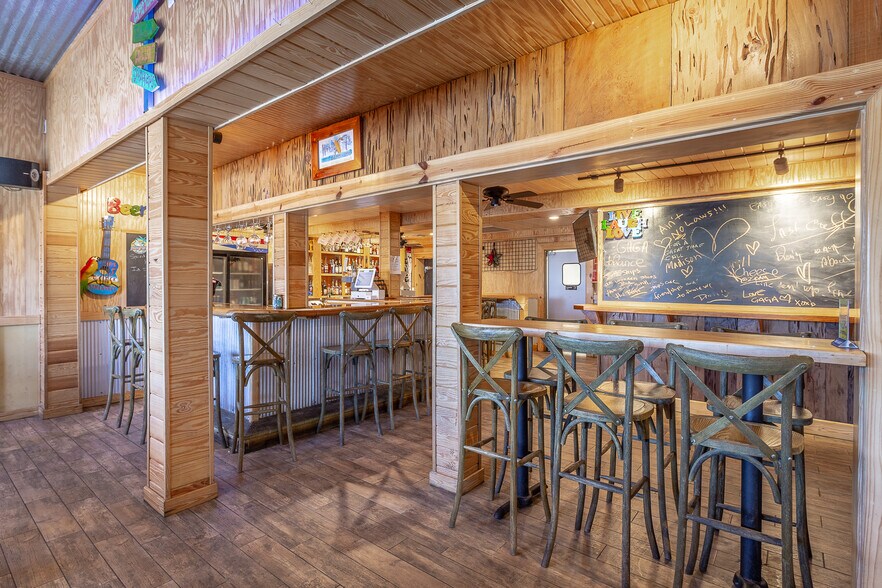 More Photos Of 28 W Bayshore Dr, Saint George Island Restaurant For Sale