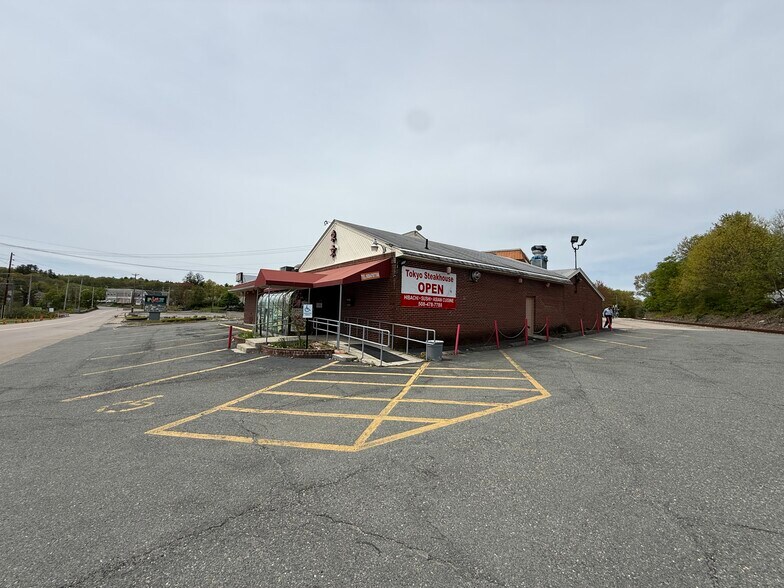 More Photos Of 121 Depot St, Milford Restaurant For Sale