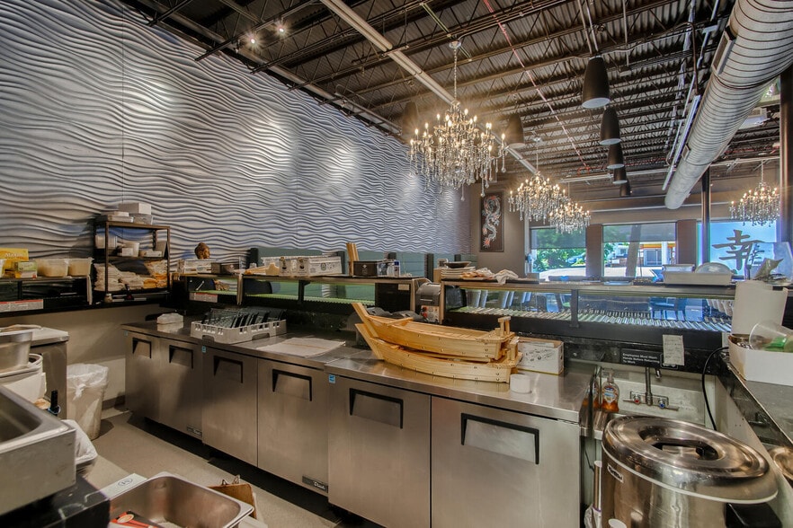 More Photos Of 312 W Main St, St Charles Restaurant For Sale