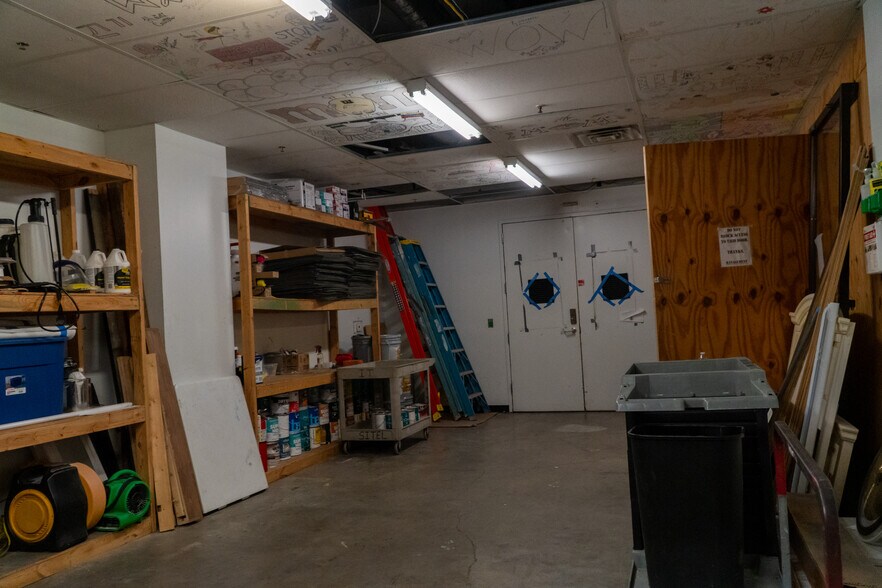 More Photos Of 500 Industrial Dr, Hamilton Industrial For Sale