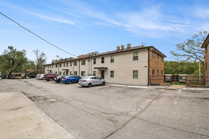 More Photos Of 7000 Cleveland Ave, Kansas City Apartments For Sale