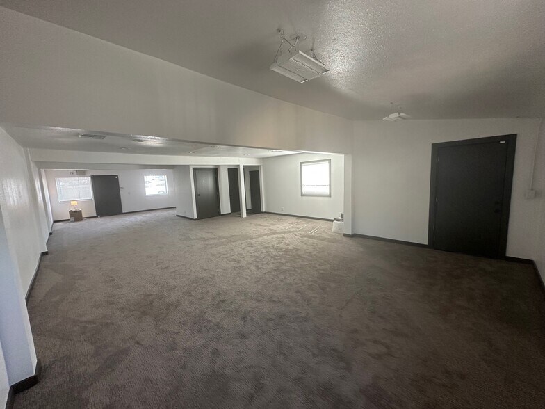 More Photos Of 1125 W 6th St, Corona Freestanding For Sale