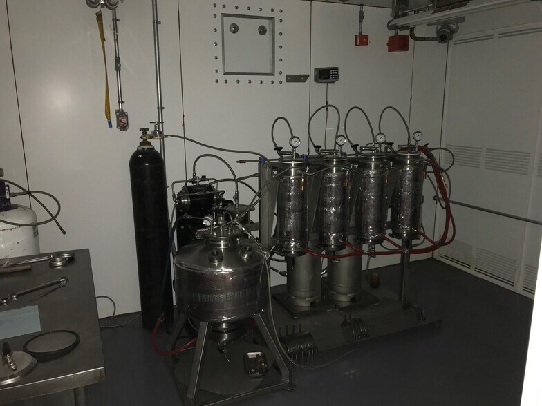 More Photos Of 3045 NW Campus Dr, Estacada Warehouse For Sale