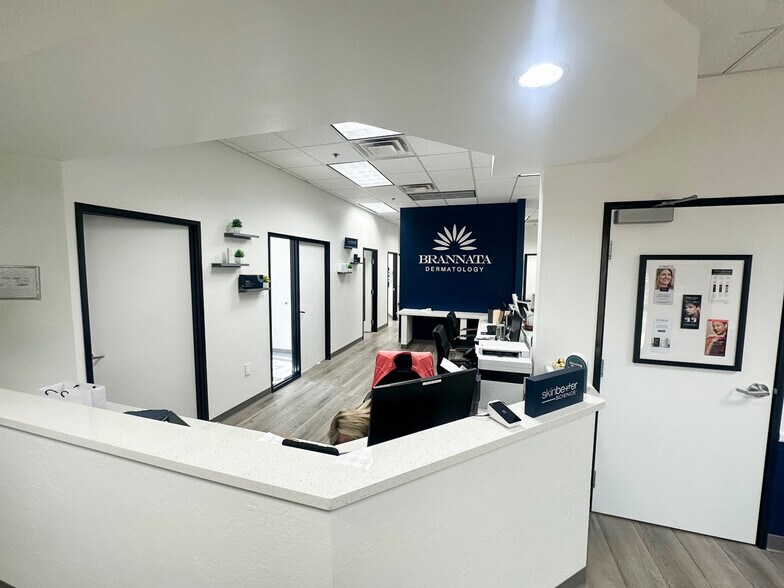 More Photos Of 600 S Dobson Rd, Chandler Medical For Lease