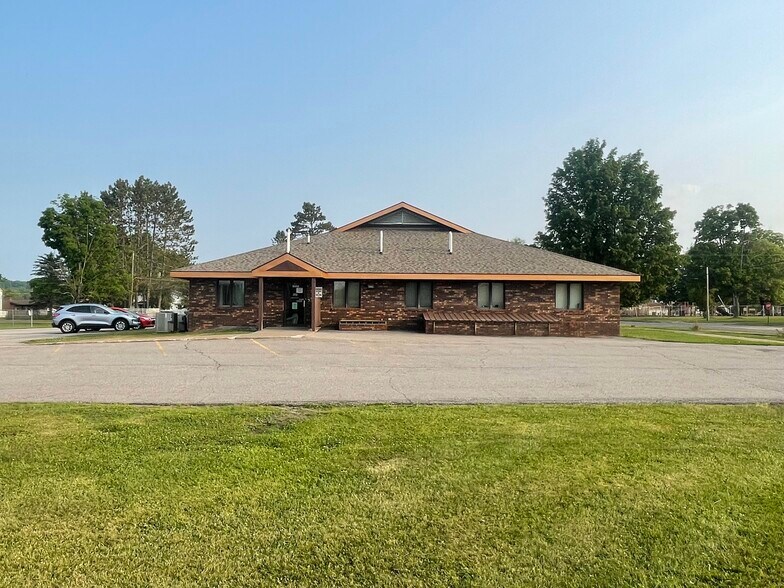 More Photos Of 337 Brady Ave, Caspian Office For Sale