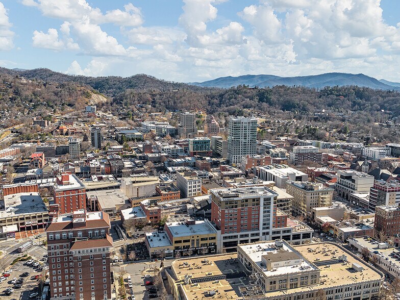 More Photos Of 29 Page Ave, Asheville Storefront Retail Office For Lease