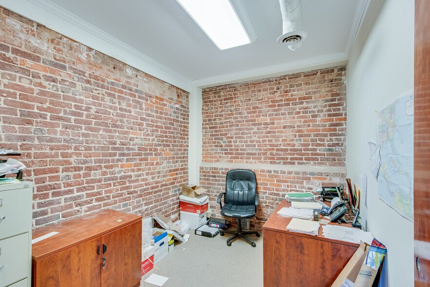 More Photos Of 4975 Little Mill Rd, Buford Warehouse For Sale