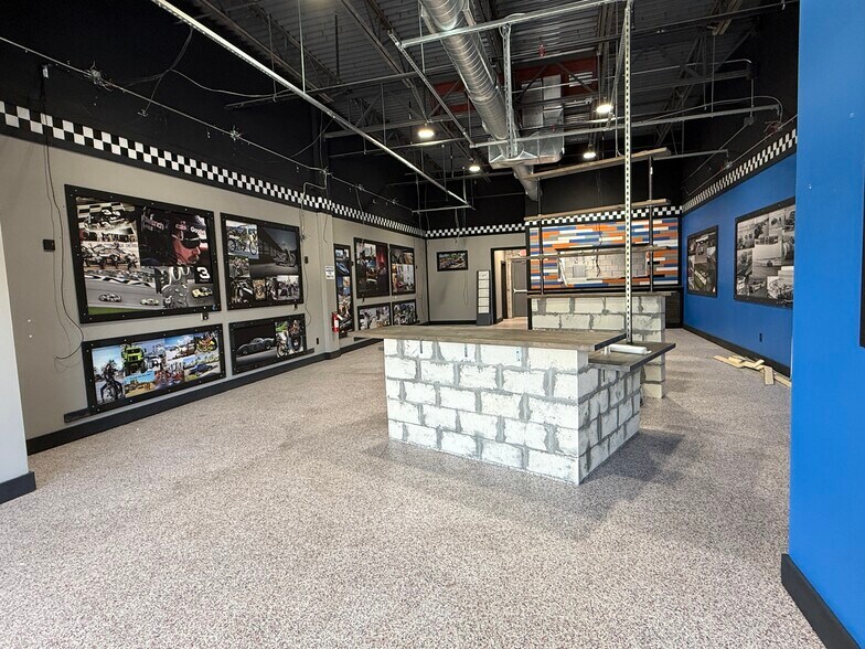 More Photos Of 1173 W International Speedway Blvd, Daytona Beach Unknown For Lease