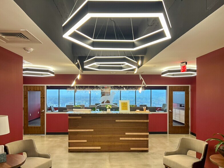 More Photos Of 55 Beattie Pl, Greenville Office For Lease