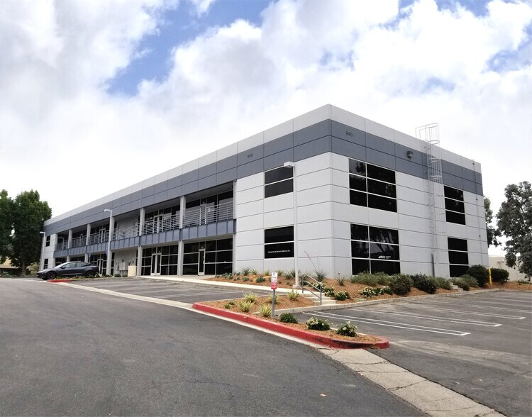 More Photos Of 940 Calle Negocio, San Clemente Medical For Sale